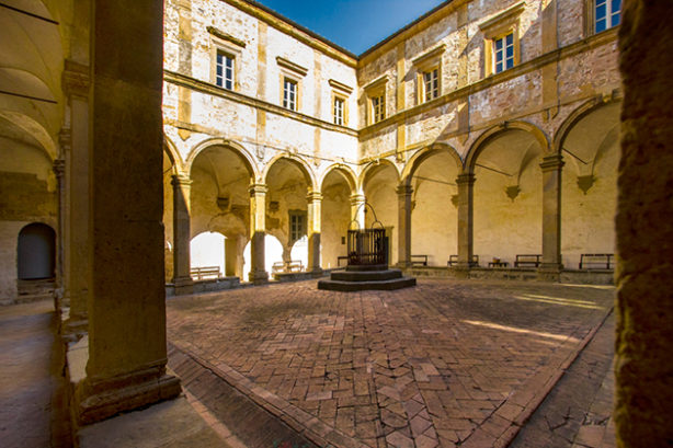 Badia Camaldolese, Volterra